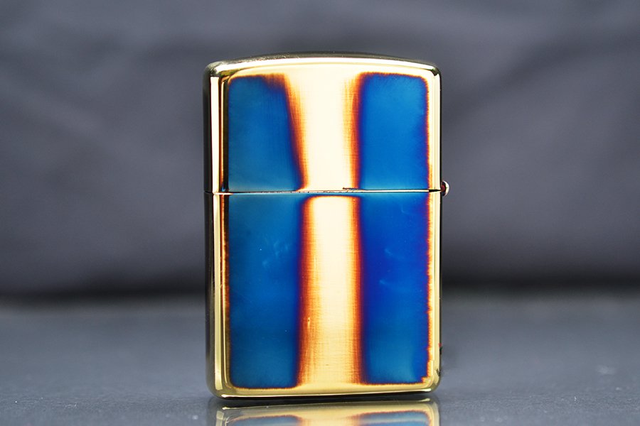 zippo-armor-dong-chay-khac-hinh-vo-tuong-zn316_4598