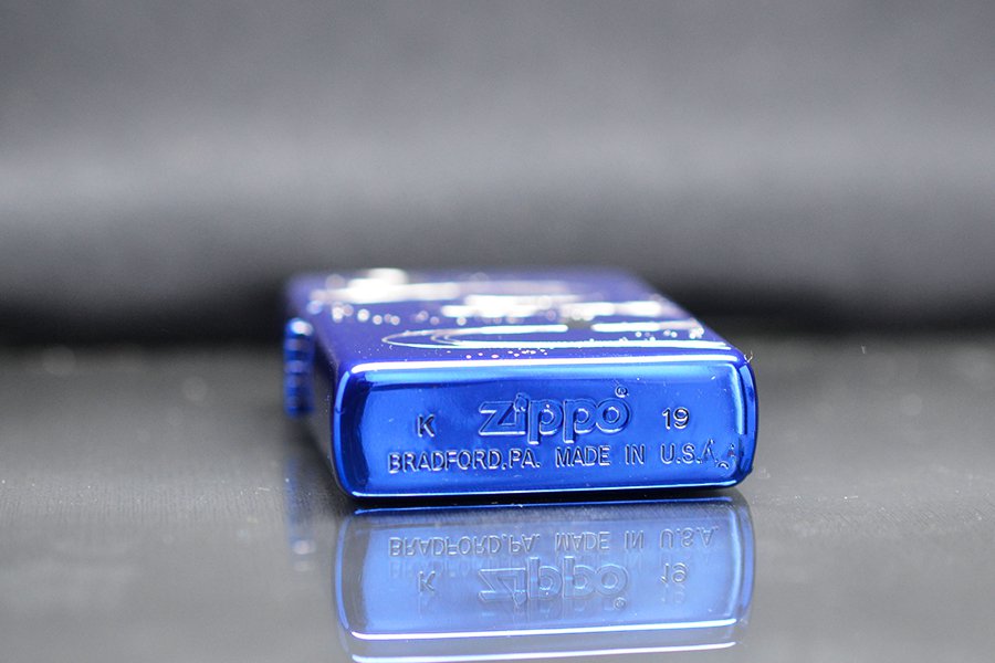 zippo-son-chu-de-tho-ngam-trang-zn332_5005