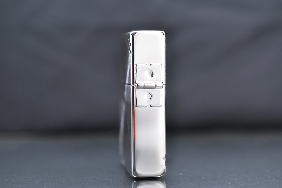 zippo-tai-ban-1935-chat-goc-hoa-van-duong-tron-dong-tam-zn310_4564