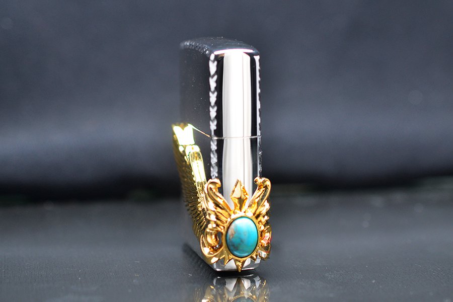 zippo-trang-emblem-doi-canh-thien-than-op-da-xanh-ngoc-zn330_4985