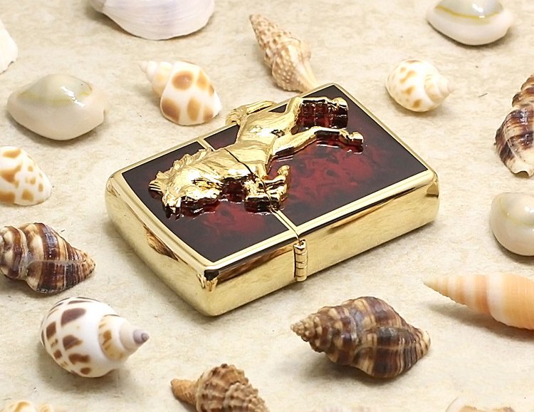 ban-zippo-ngua-dep