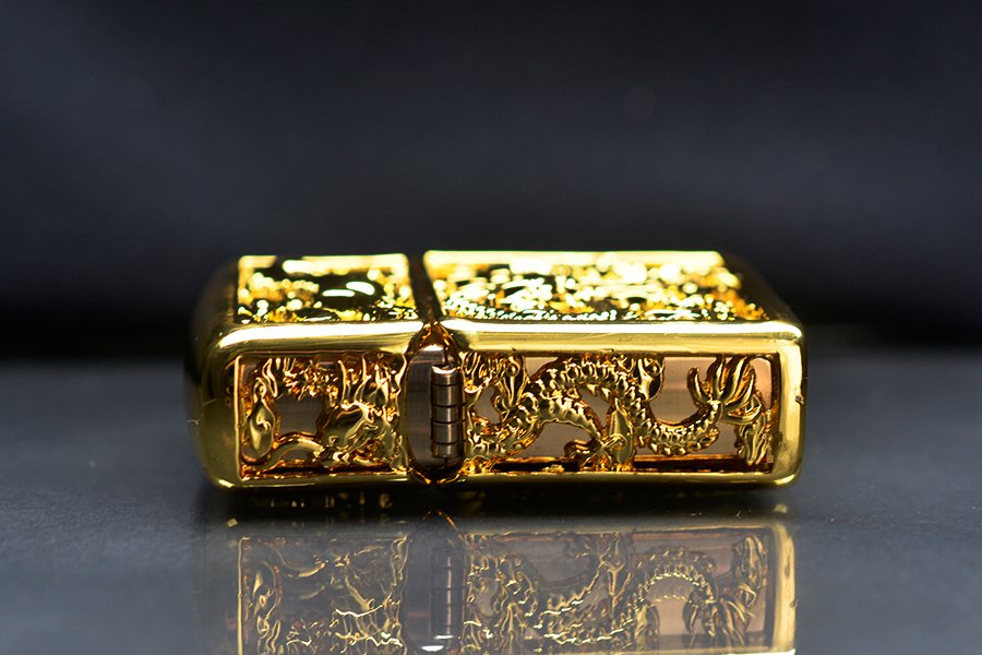 zippo-boc-vang-khac-phu-dieu-long-ma-zn382_12184