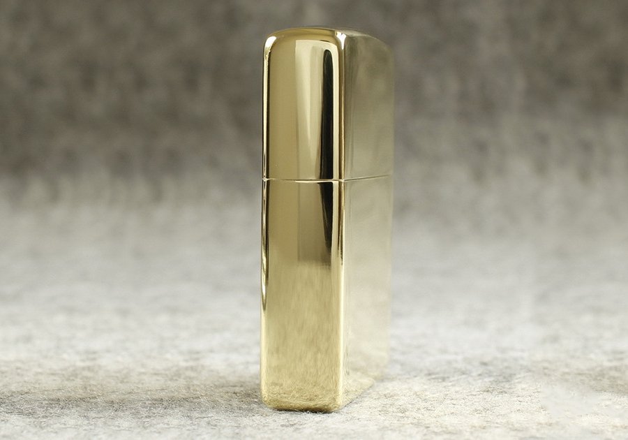 bat-lua-zippo-nhat