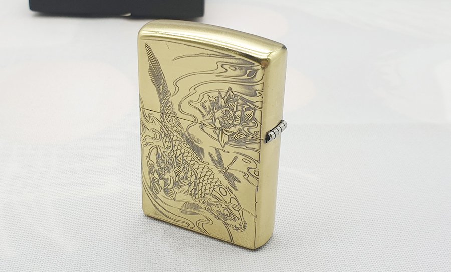 zippo-ca-chep-khac-noi-dep