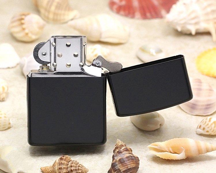 zippo-den-son