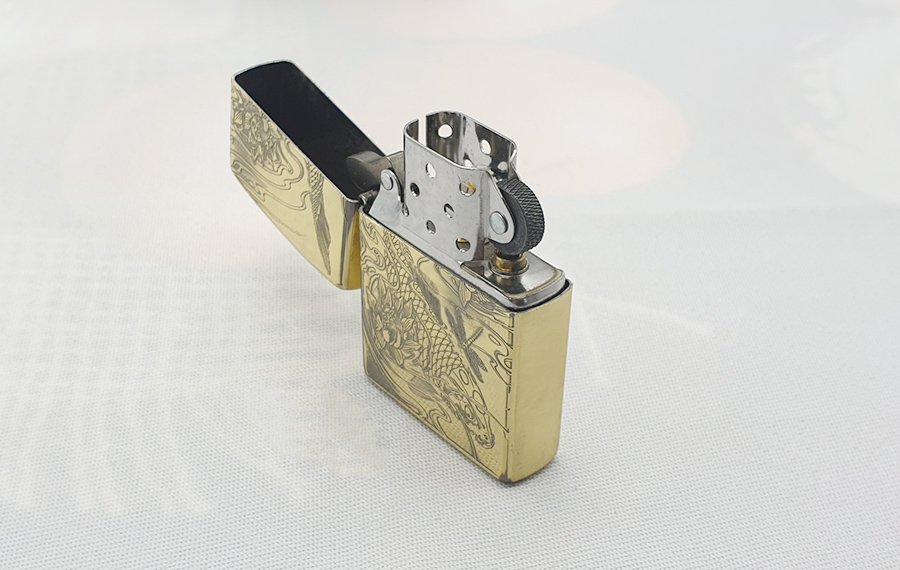 zippo-hinh-ca-chep(3)